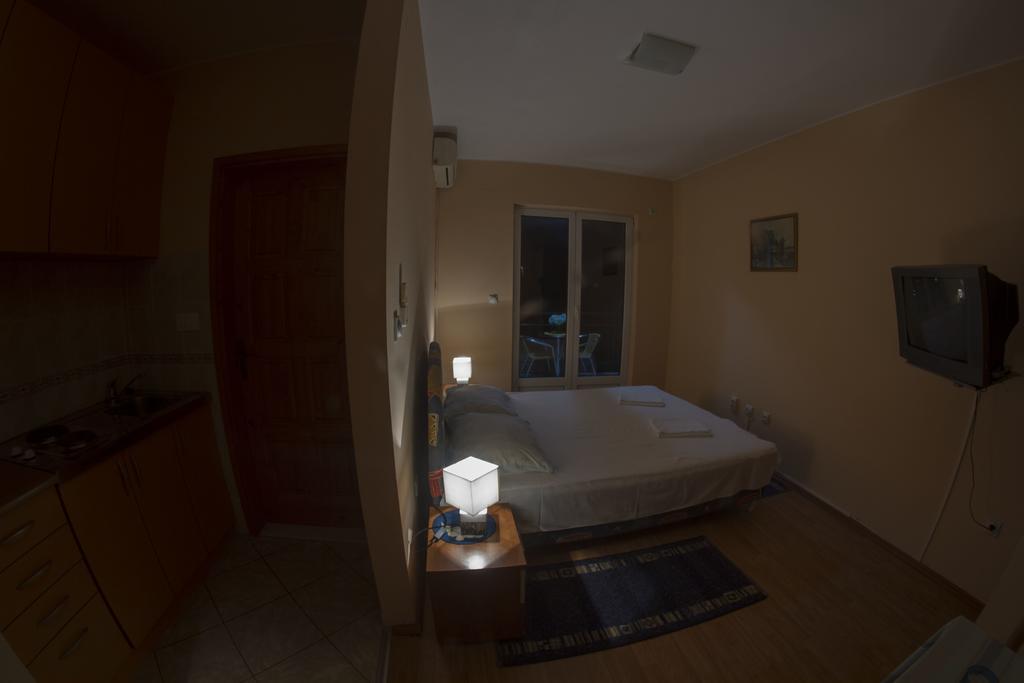 Apartments Gugolj M&M Herceg Novi Esterno foto
