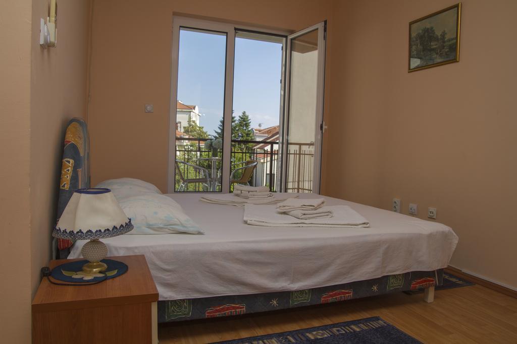 Apartments Gugolj M&M Herceg Novi Esterno foto