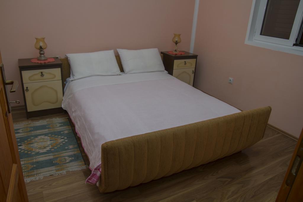 Apartments Gugolj M&M Herceg Novi Esterno foto