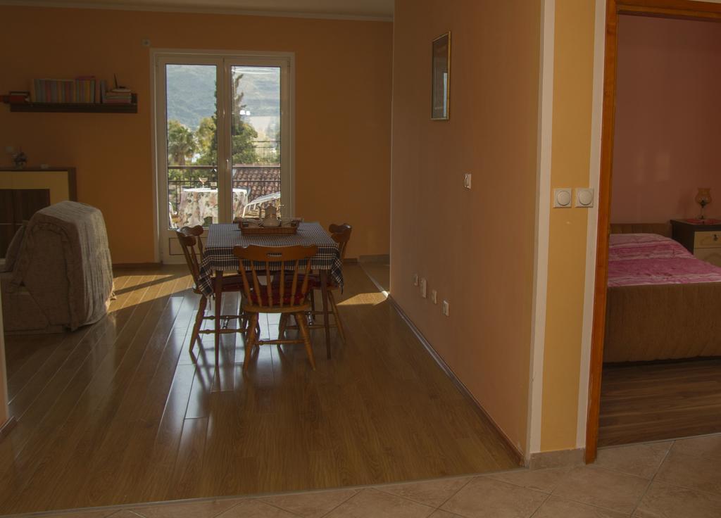 Apartments Gugolj M&M Herceg Novi Esterno foto