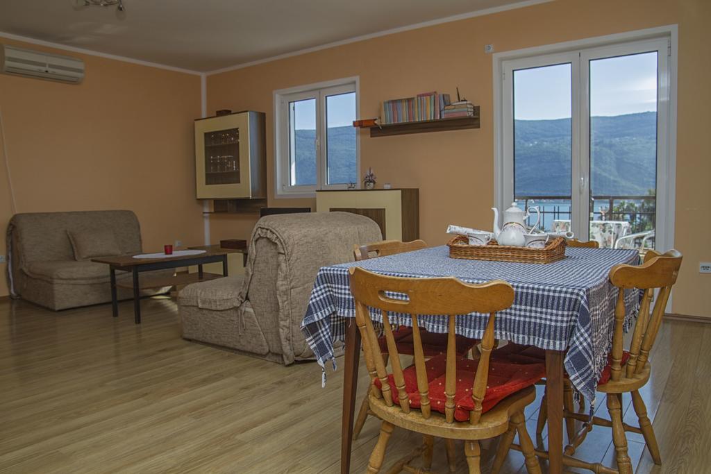 Apartments Gugolj M&M Herceg Novi Esterno foto
